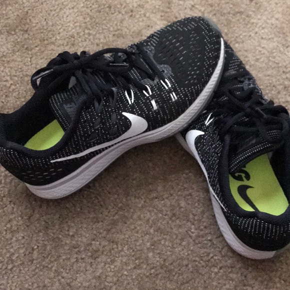 nike running shoes size 8